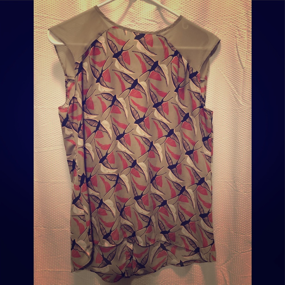 Hummingbird pattern cap sleeve blouse